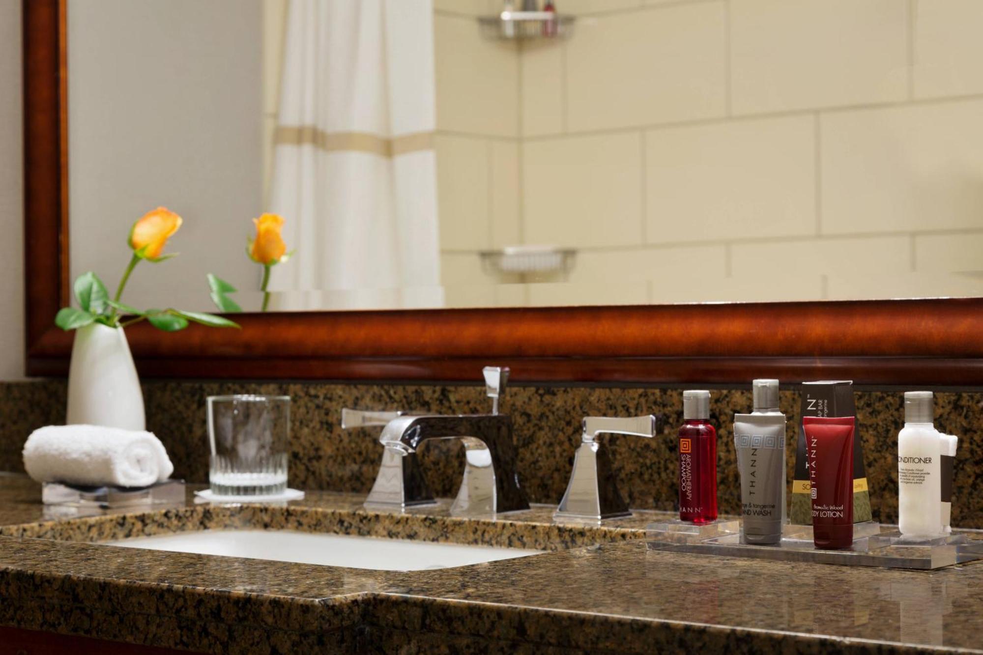 מלון Walnut Creek Marriott מראה חיצוני תמונה